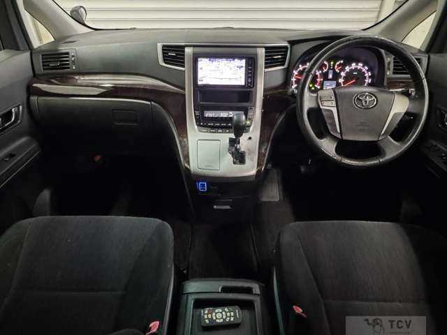 2014 Toyota Vellfire