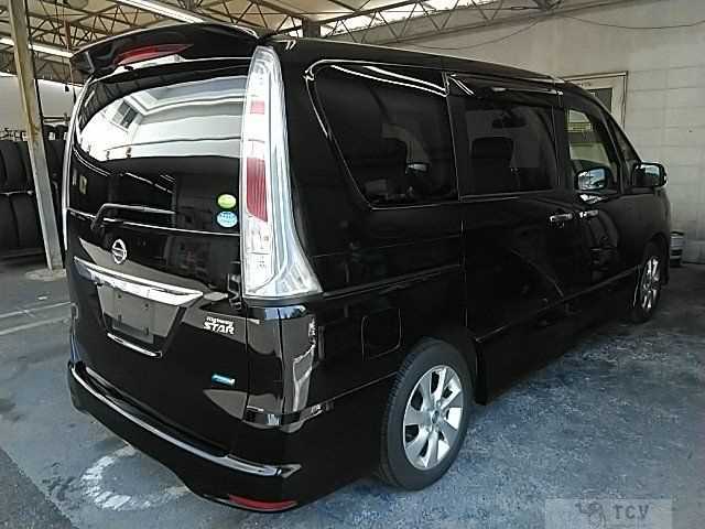 2011 Nissan Serena