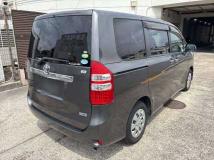 2013 Toyota Noah