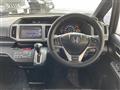 2014 Honda Step WGN
