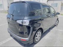 2016 Toyota Sienta