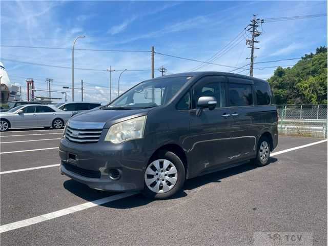 2011 Toyota Noah