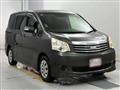2012 Toyota Noah