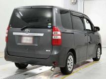 2012 Toyota Noah