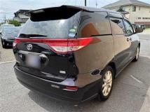 2013 Toyota Estima
