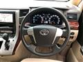 2008 Toyota Alphard