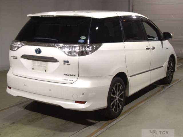 2013 Toyota Estima Hybrid