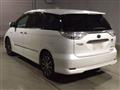 2013 Toyota Estima Hybrid