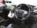 2013 Toyota Vellfire
