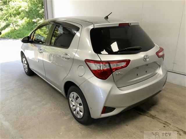 2017 Toyota Vitz