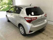 2017 Toyota Vitz
