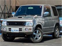 2005 Mitsubishi Pajero Mini