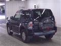 2010 Mitsubishi Pajero