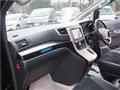 2013 Toyota Vellfire