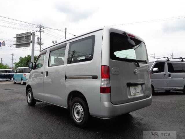 2011 Toyota Liteace Van
