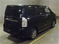 2013 Toyota Voxy