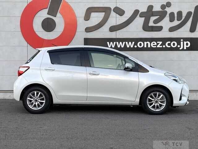2017 Toyota Vitz