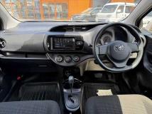 2017 Toyota Vitz