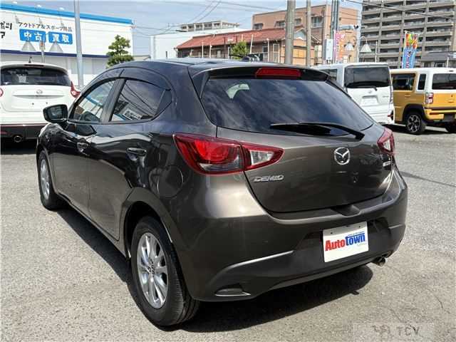 2014 Mazda Demio