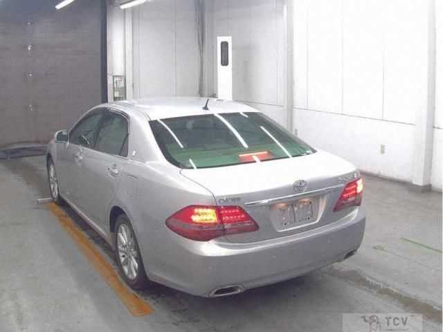 2008 Toyota Crown
