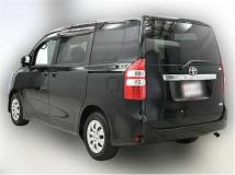 2013 Toyota Noah