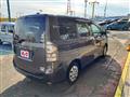 2011 Toyota Voxy