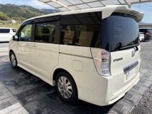 2010 Honda Step WGN
