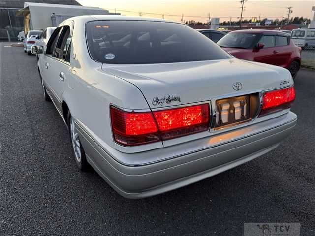 2002 Toyota Crown