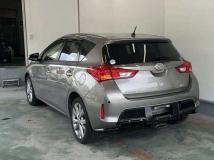 2012 Toyota Auris