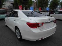 2010 Toyota Mark X