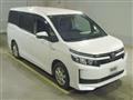 2014 Toyota Voxy