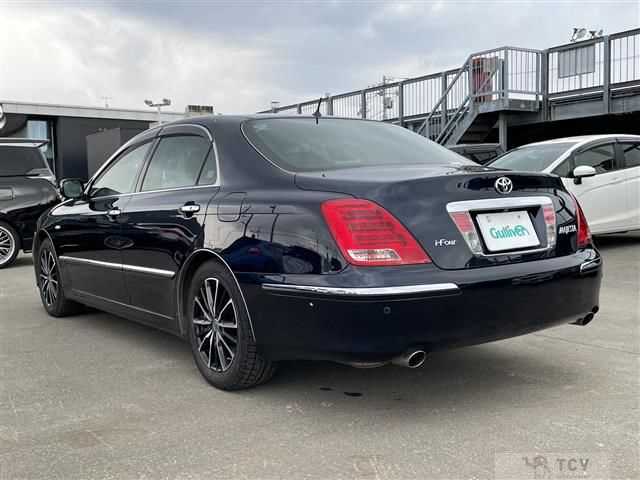 2005 Toyota Crown Majesta