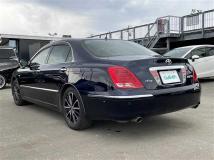 2005 Toyota Crown Majesta