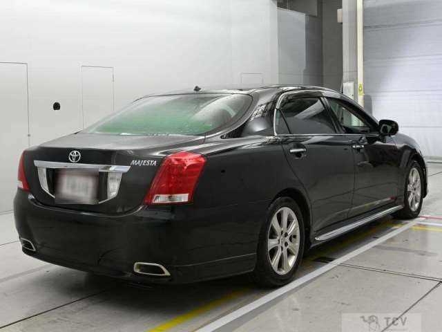 2009 Toyota Crown Majesta