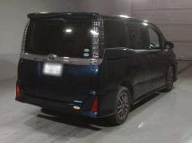 2014 Toyota Voxy