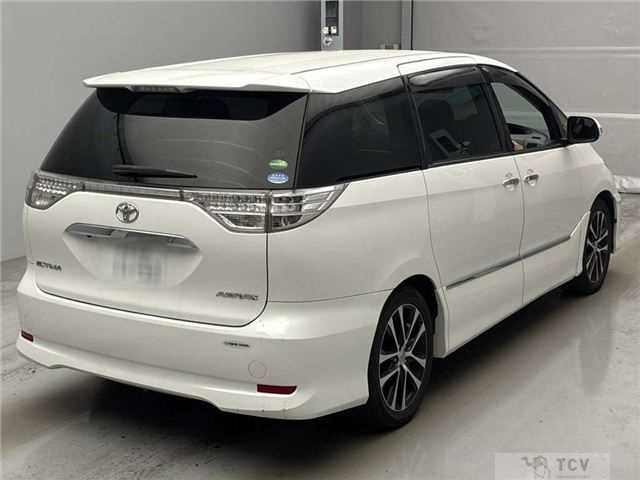 2014 Toyota Estima