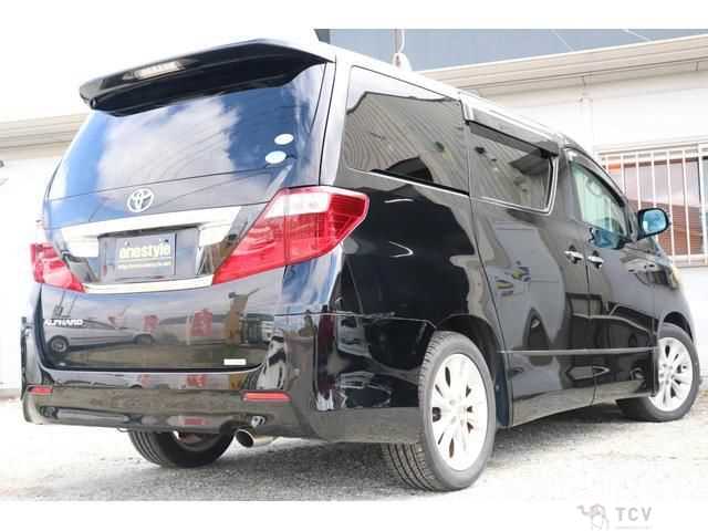 2010 Toyota Alphard