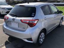 2017 Toyota Vitz