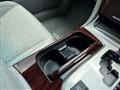 2012 Toyota Crown Royal Series
