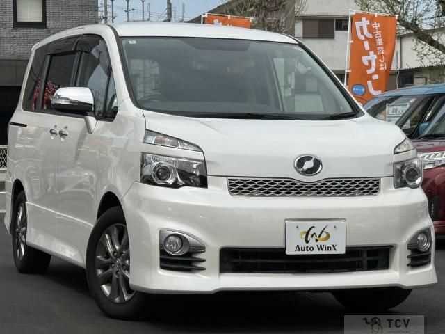 2010 Toyota Voxy