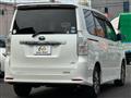 2010 Toyota Voxy