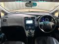 2013 Toyota Mark X Zio