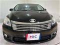 2013 Toyota Mark X Zio