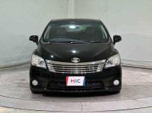 2013 Toyota Mark X Zio