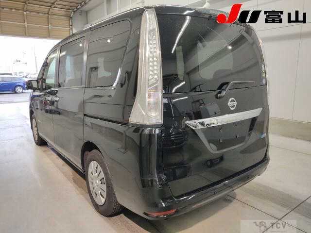 2014 Nissan Serena
