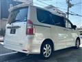 2009 Toyota Noah