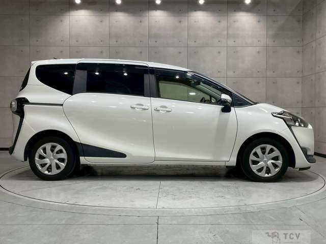 2016 Toyota Sienta