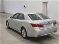 2014 Toyota Crown Hybrid