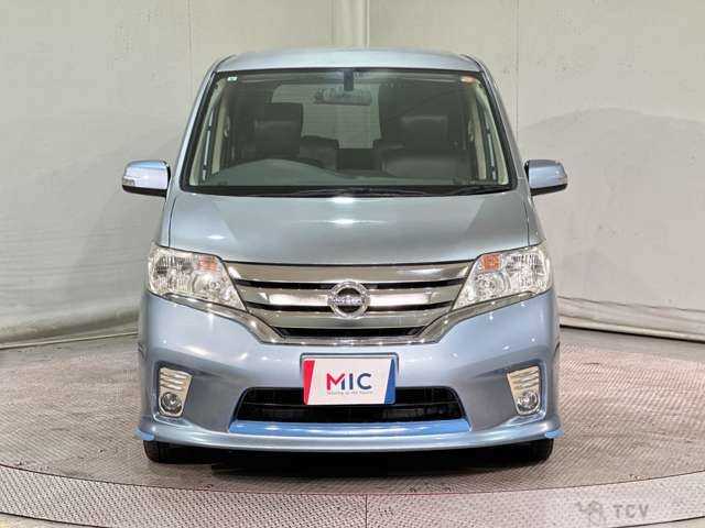 2013 Nissan Serena