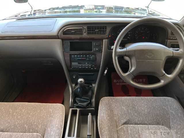2002 Nissan Cedric